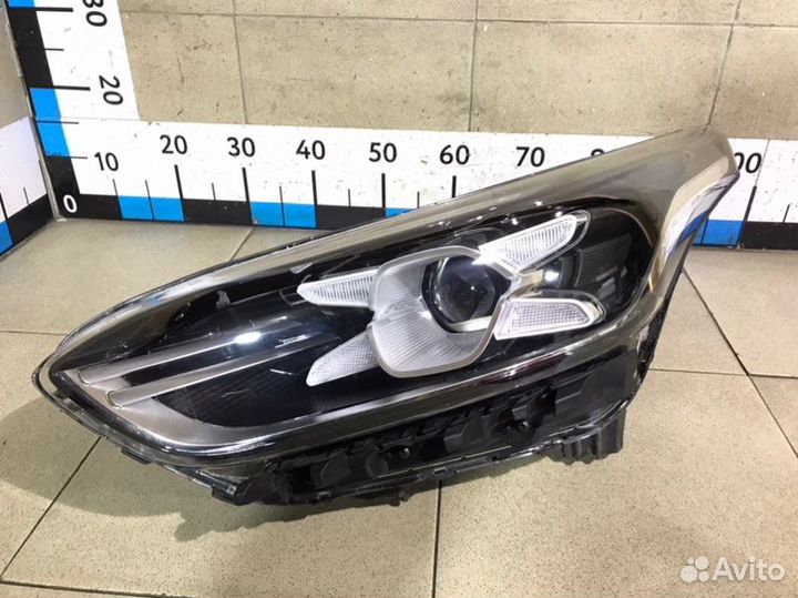 Фара левая Kia Cerato BD