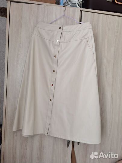 Юбка из эко кожи