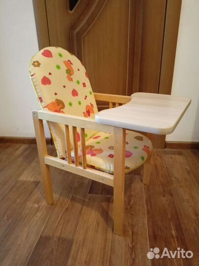 Стульчик для кормления