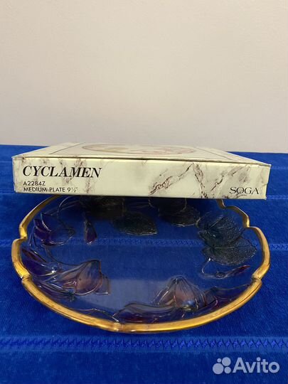 Новое коллекционное изделие cyclamen