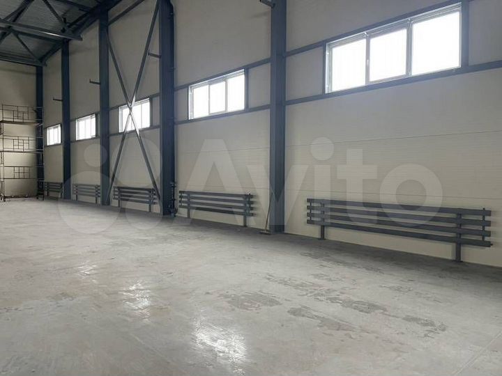 Свободного назначения, 2000 м²