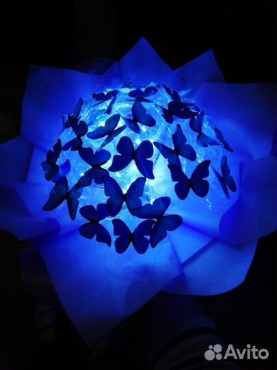 Букеты с бабочками ручной работы, с подсветкой