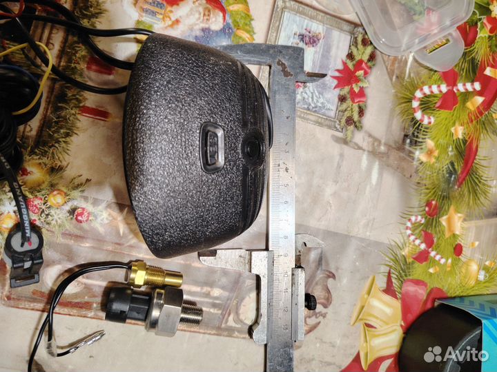 Датчик температуры и давления масла двигателя