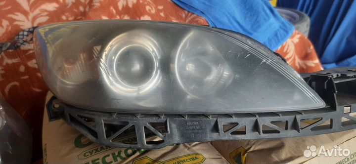 Фары на mazda 3 bk хэтчбек