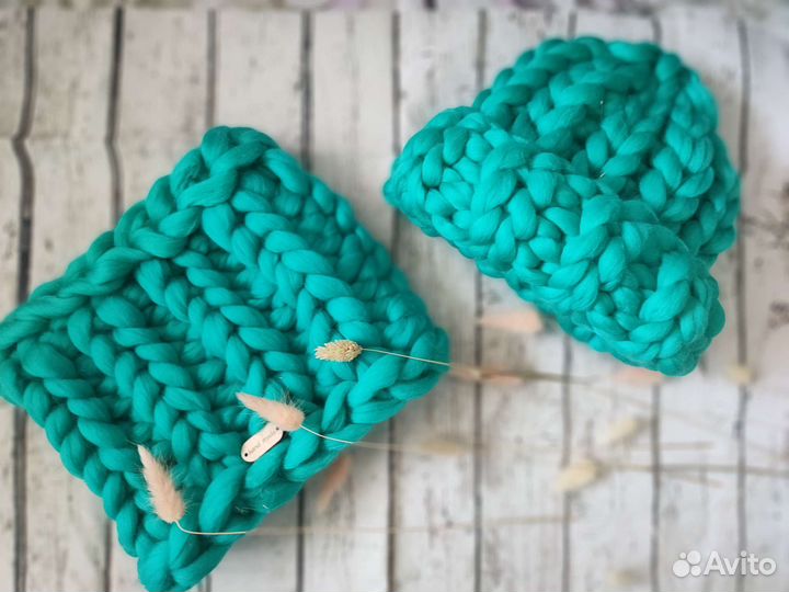 Шапка из толстой пряжи мериноса