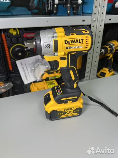 Набор dewalt 4 в 1 бесщеточный