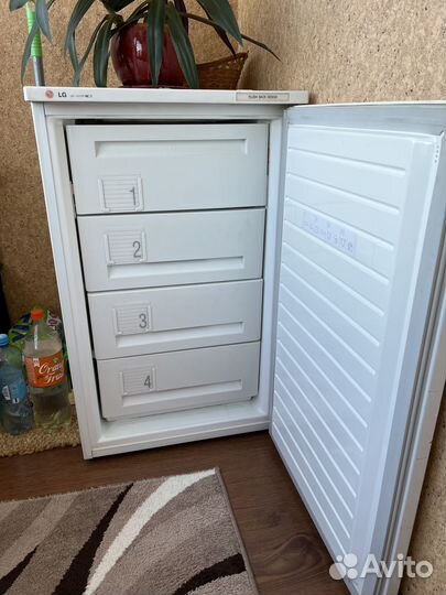 Морозильная камера LG б/у