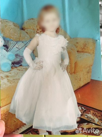 Нарядное платье на девочку