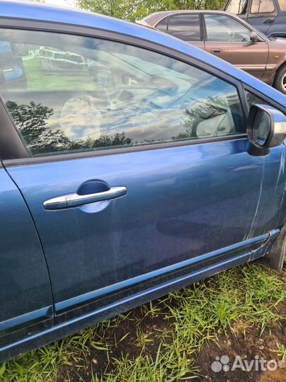 Двигатель Honda Civic 4D 2008 год 1,8