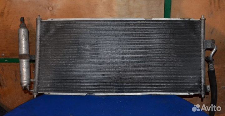 Радиатор кондиционера Nissan Tiida / Juke / Note