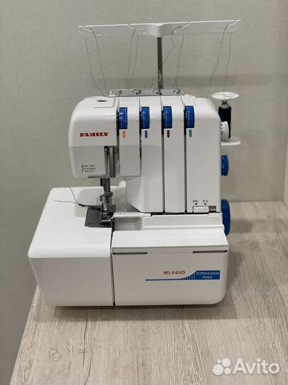 Оверлок Family ML645D