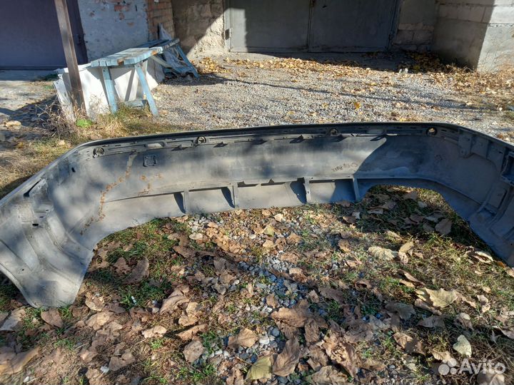 Задний бампер bmw 5 e39