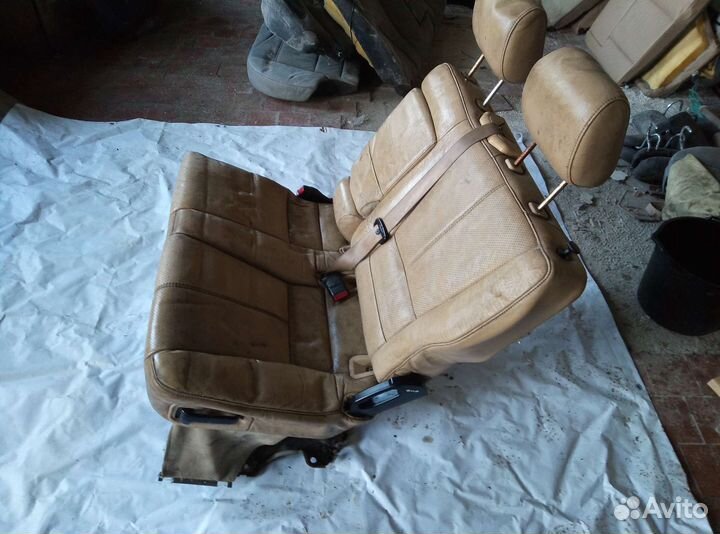 Mercedes-benz ML сиденья диван кожаные