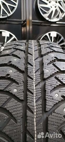 Bridgestone Ice Cruiser 7000S 225/60 R17