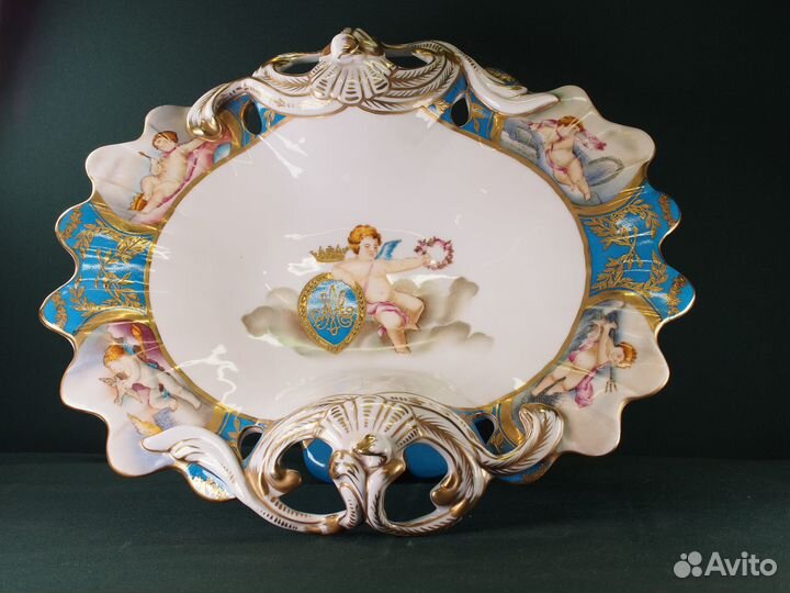 Фарфоровая ваза для фруктов в стиле Севр