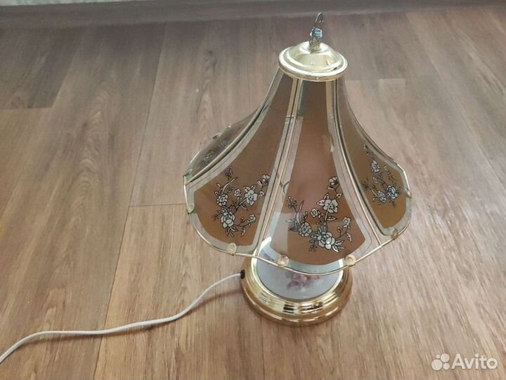 Светильник