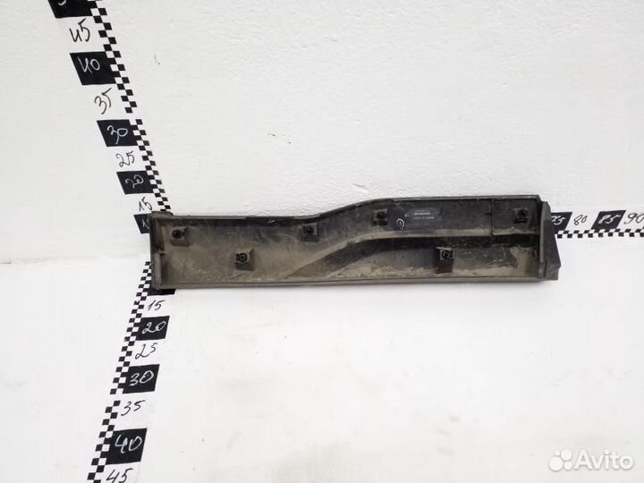 Накладка двери задней левой Subaru Forester 5 SK