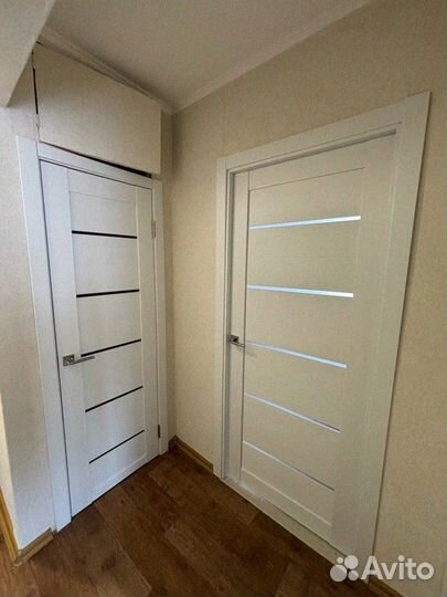 Дверь стеклянная межкомнатная лофт