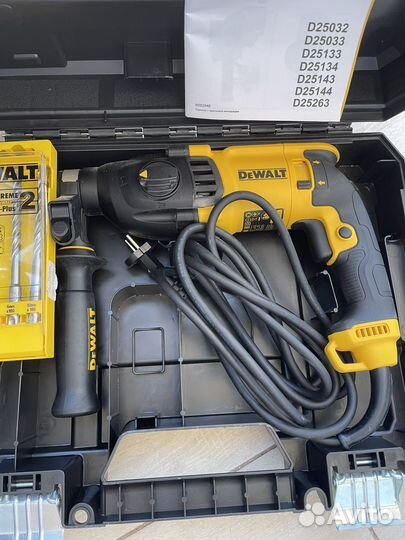 Перфоратор dewalt D25133K