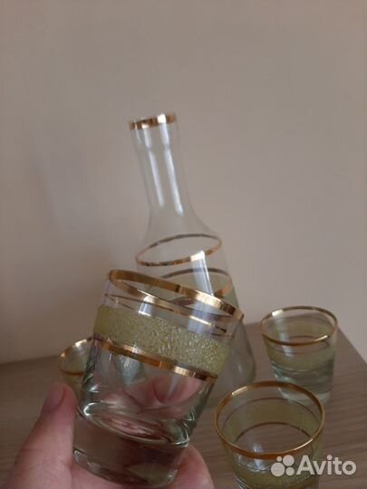 Графин штоф с рюмками СССР цветное стекло