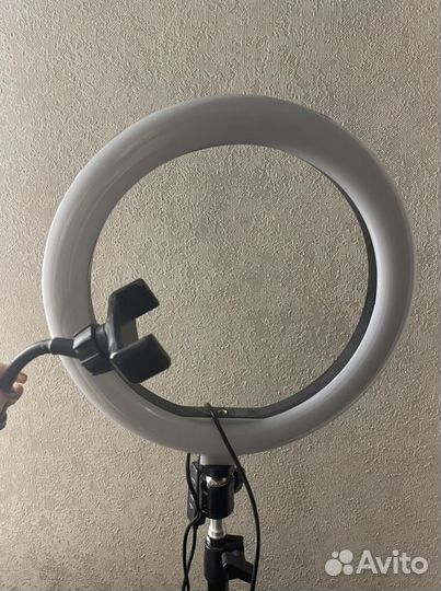 Кольцевая лампа 26 см