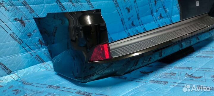 Задний бампер Lexus LX 570 в сборе Оригинал 15-21