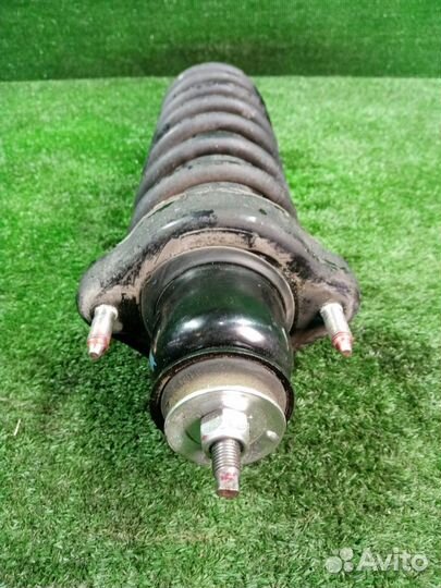 Стойка подвески задняя правая Mitsubishi Lancer 10