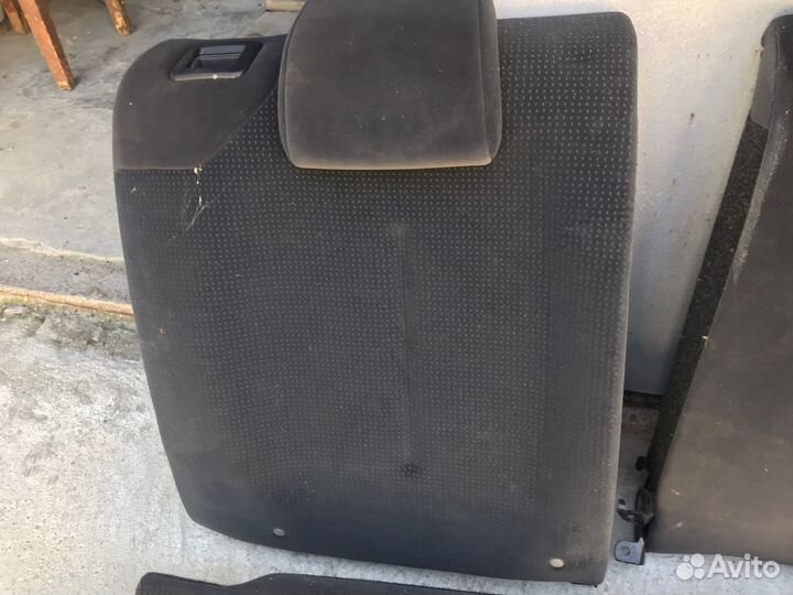 Продам задние диваны Citroen c4