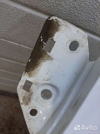 Volkswagen polo крыло левое