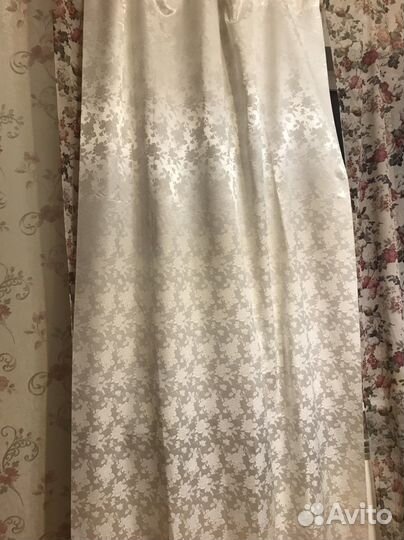 Две готовые шторы