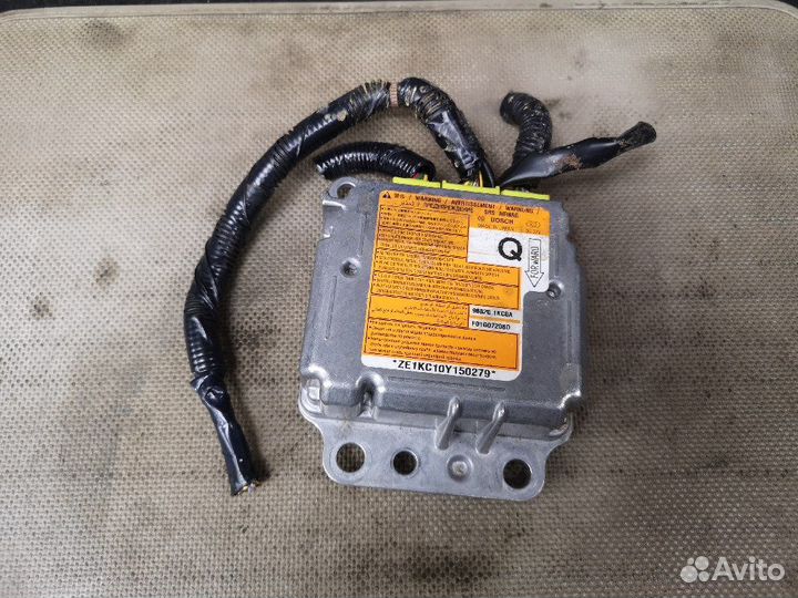 Блок SRS Airbag Ниссан Жук