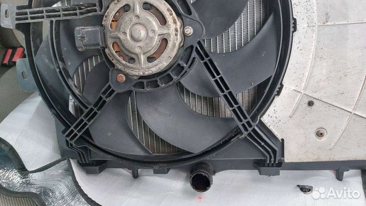 Радиатор peugeot