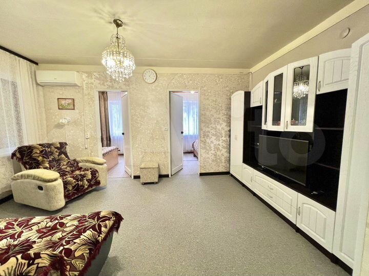 2-к. квартира, 49 м², 3/5 эт.