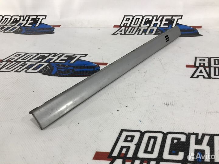 Накладка декоративная Peugeot 407 8226 C2