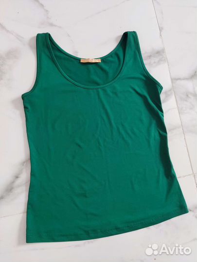 Пакет фирменных вещей