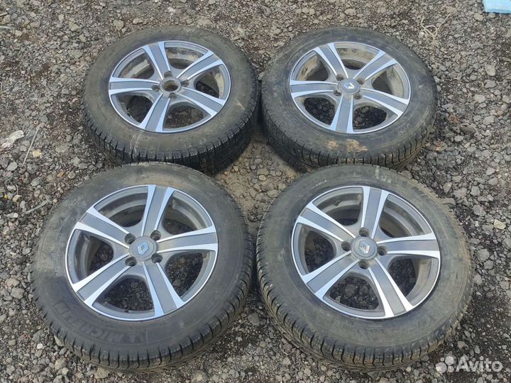 R15 Michelin X-Ice 3 185/65, PCD 4x100 DIA 60