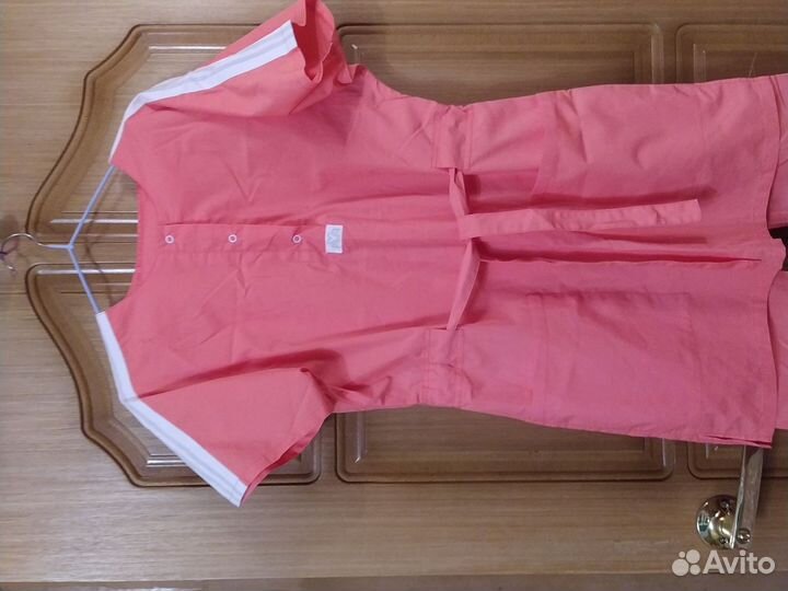 Медицинский костюм женский