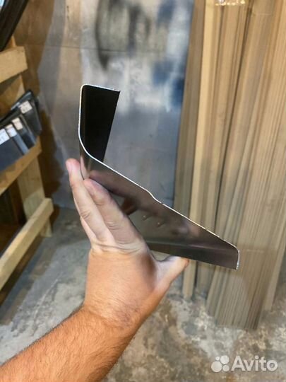 Пороги кузовные Toyota RAV4 XA20