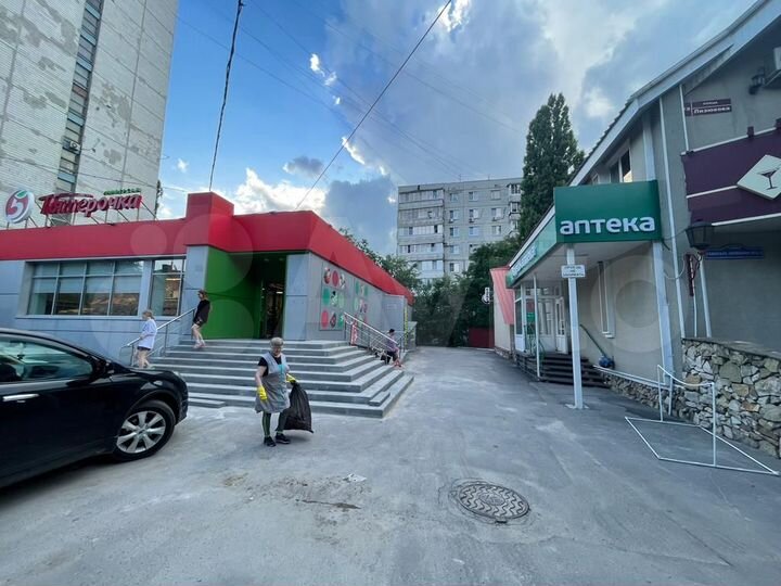 Торговая площадь, 62 м²