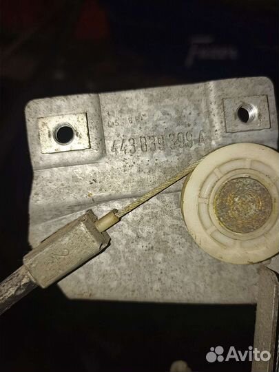 Стеклоподъемник мех задний левый Audi 100