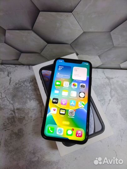 iPhone Xr, 128 ГБ