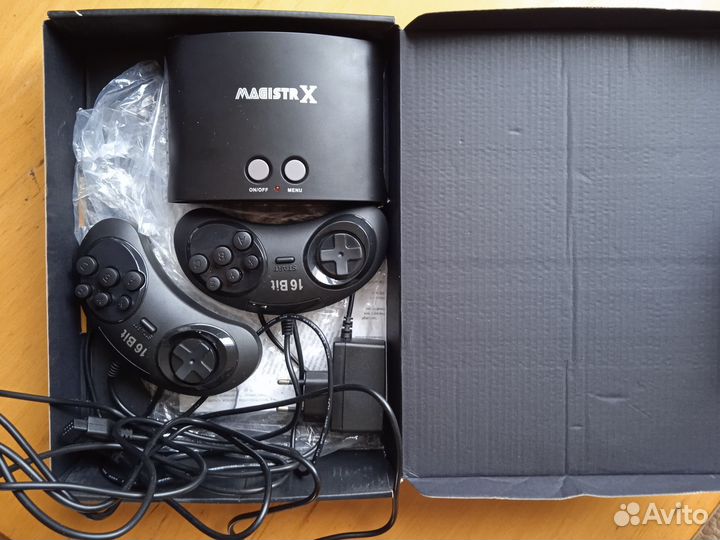 Игровая приставка