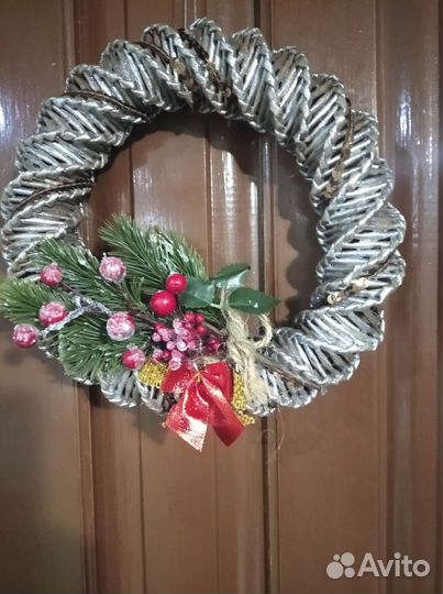 Плетеные корзинки, и другие плетённые изделия