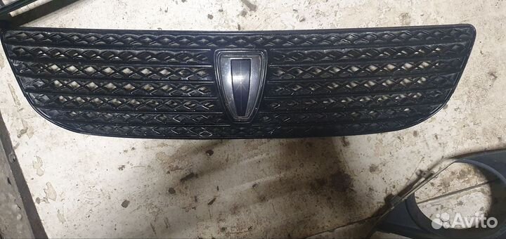 Решетка радиатора,toyota mark 2 110