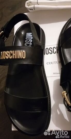 Сандалии Moschino culture original раз.43-44Italy