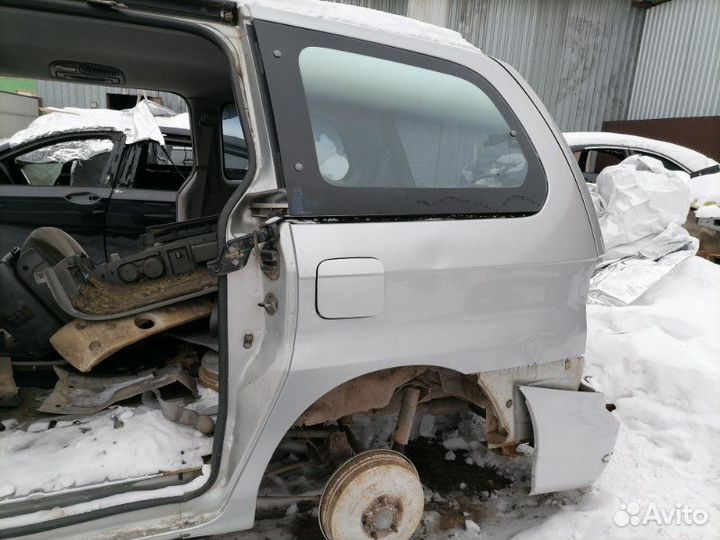 Крыло заднее левое Kia Carnival 1 1998-2006