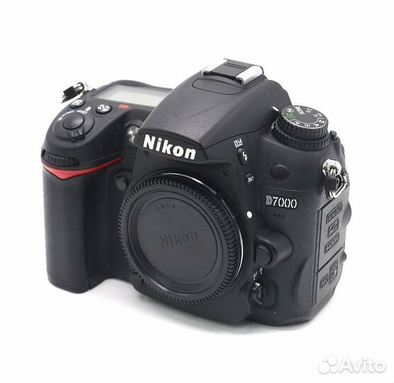 Nikon D7000 body (пробег 4850 кадров)