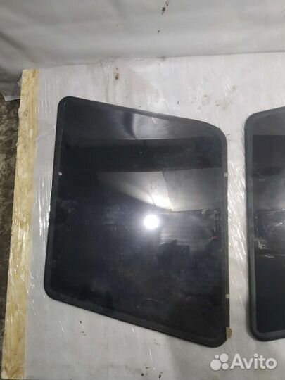 Форточка задняя Land Rover Discovery 1