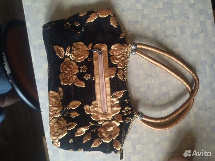 Ветровка, кофточка, сумки