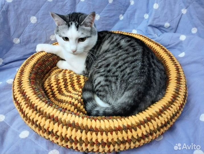 Лежанка для кошек ручная работа